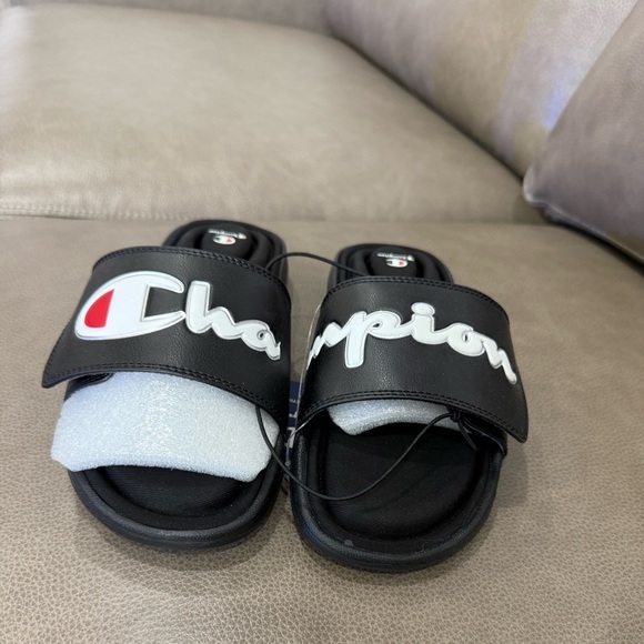 Champion Mega Slide Womens Slip On Sandals Black Split Script Size 8 NWT - Picture 1 of 8